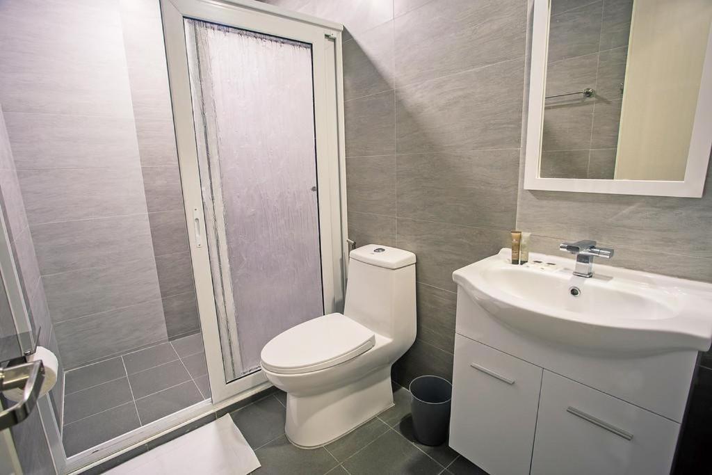 Anika Suites Cebu Exteriör bild
