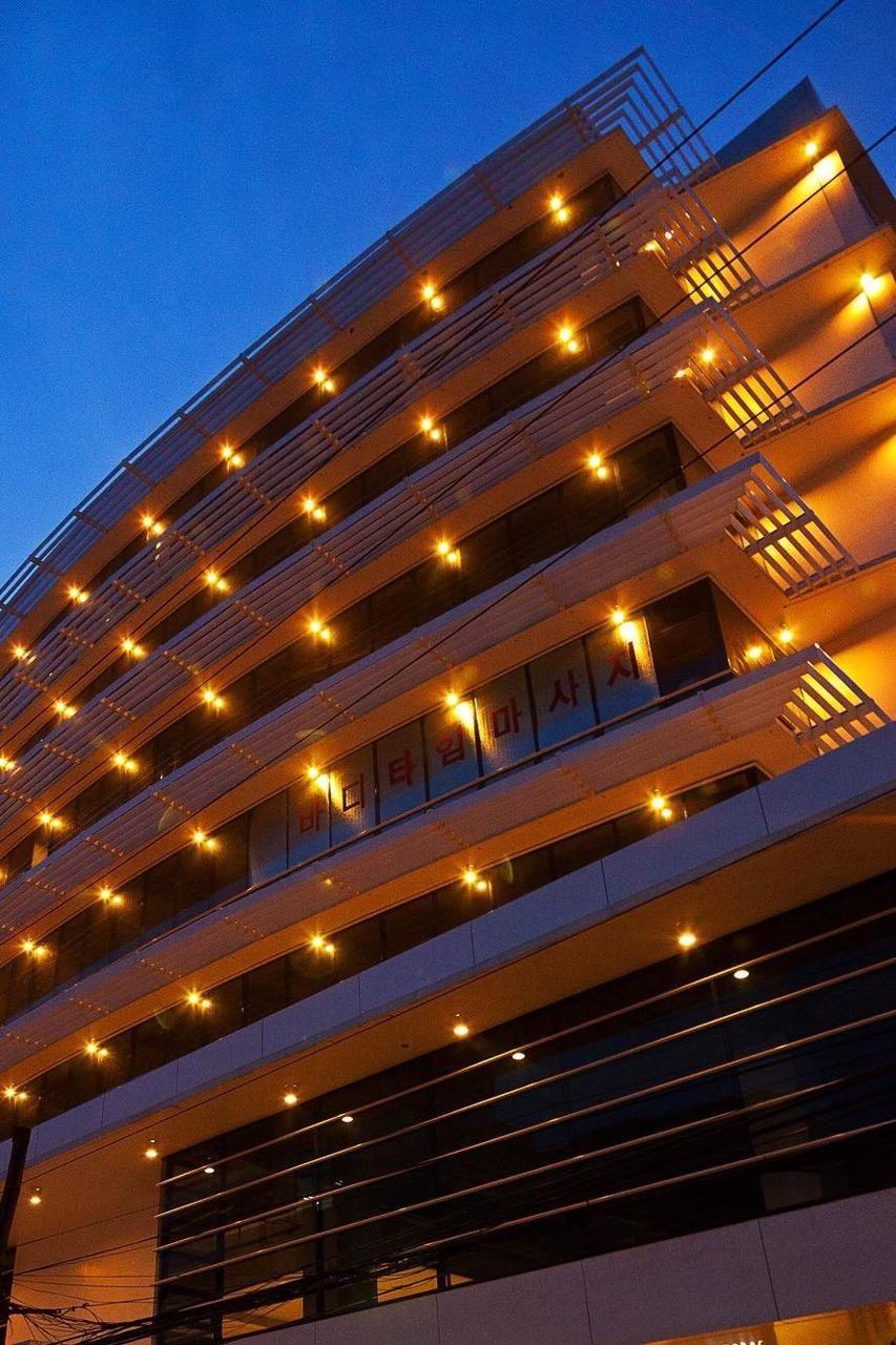 Anika Suites Cebu Exteriör bild